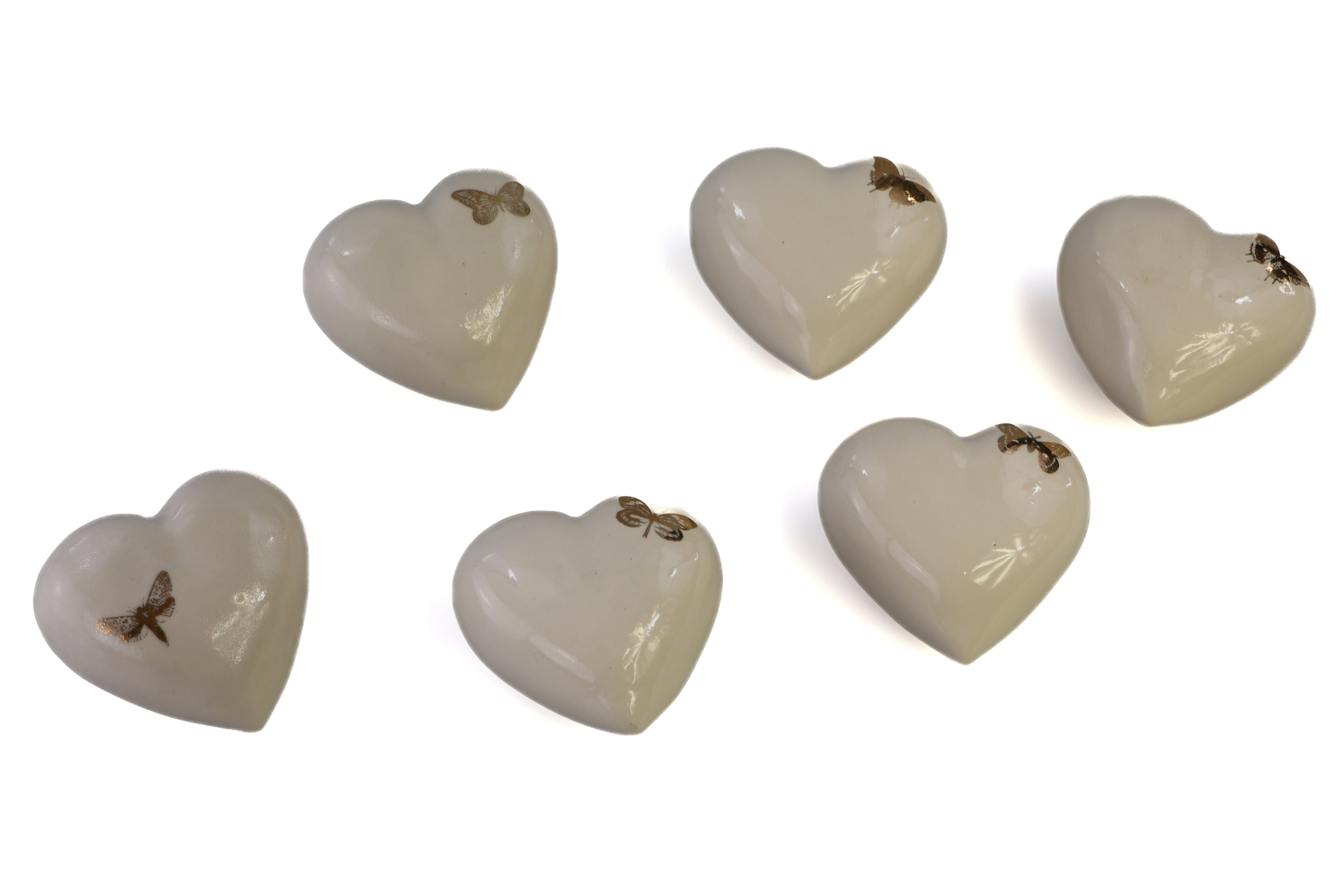 Mini heart urn white cream with gold butterfly Beige