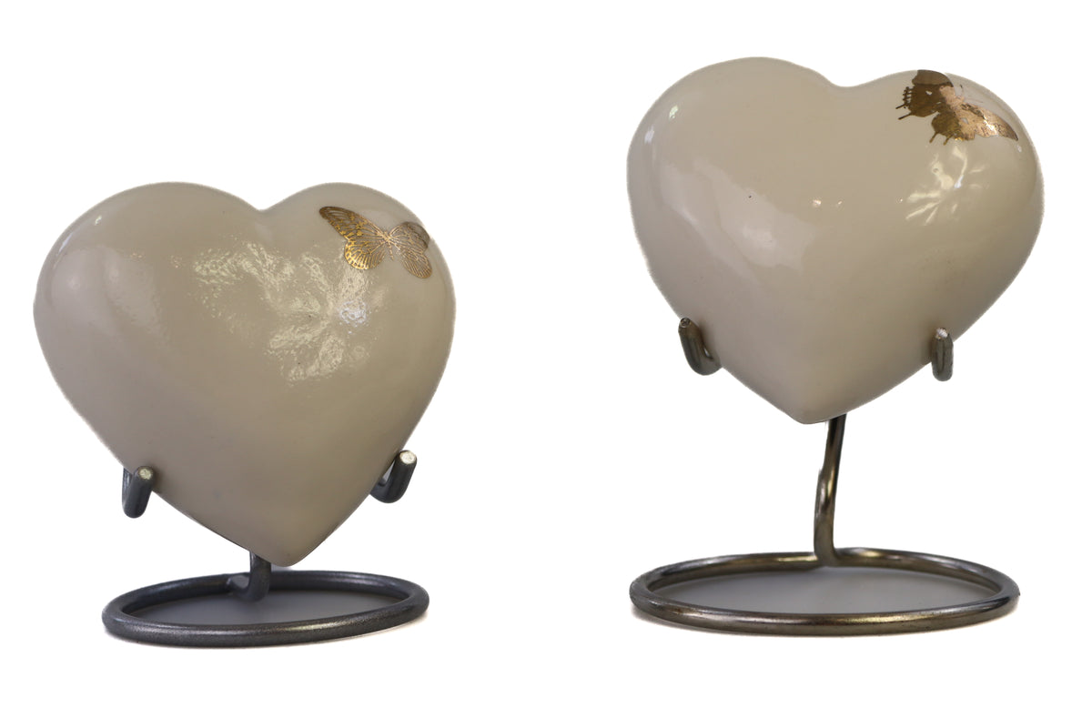 Mini heart urn white cream with gold butterfly Beige