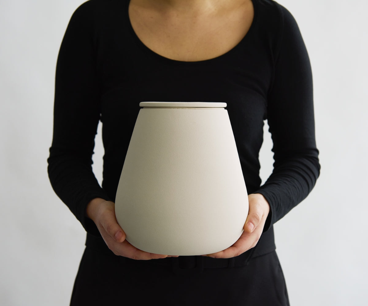 ATHOS - handmade eco urn in soft beige engobe Beige