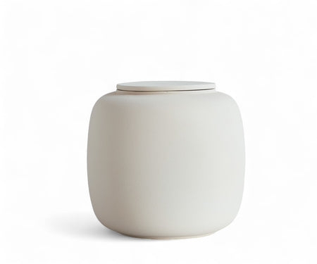 SERES - handmade eco urn in soft beige engobe Beige