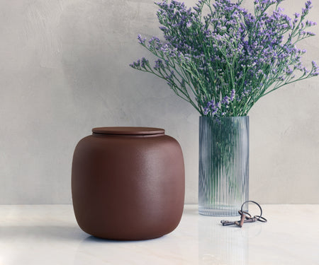 SERES - handmade eco urn in reddish brown engobe Red Brown